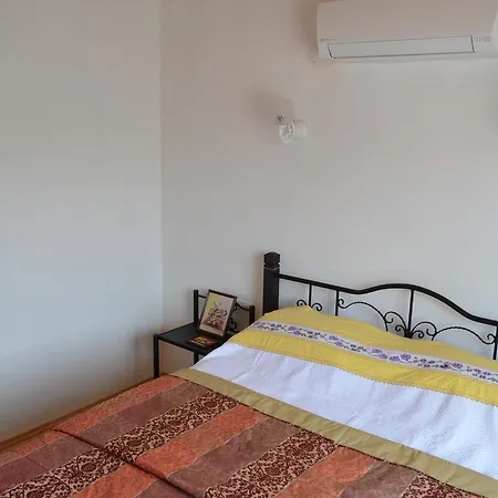 New Age Sedir Evi Vila Fethiye